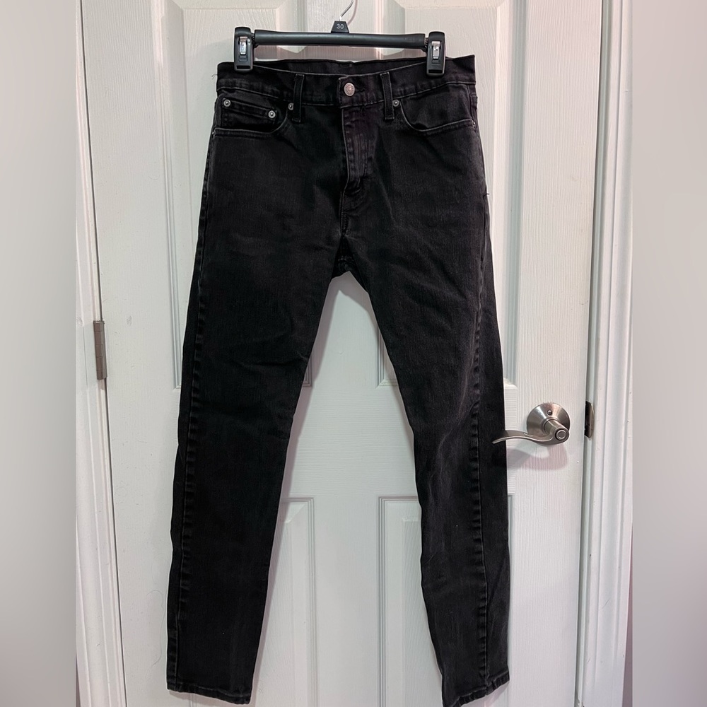 Men’s 30x32 Black Levi’s 512 Jeans